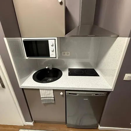 Proche Station Metro Paris 5 Minutes Apartment