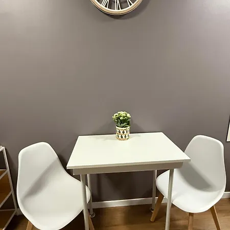 Proche Station Metro Paris 5 Minutes Apartment
